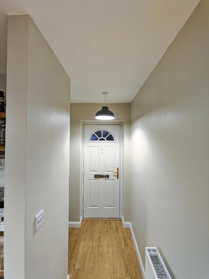 Joshua Court Single Room Stoke-on-Trent Esterno foto